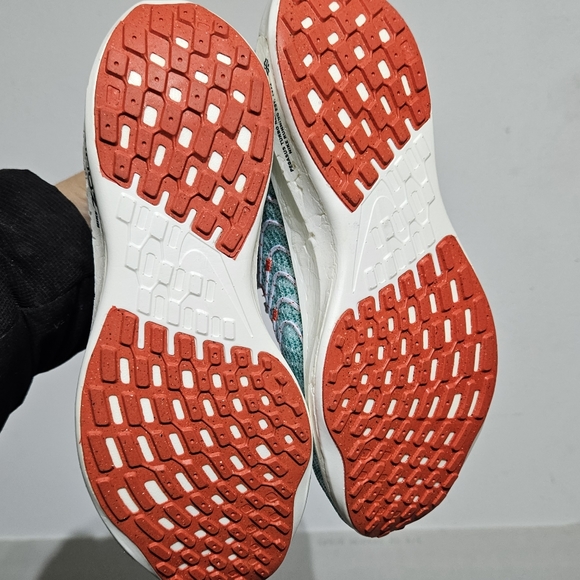 New women's Nike Zoom Pegasus turbo X - Picture 2 of 4